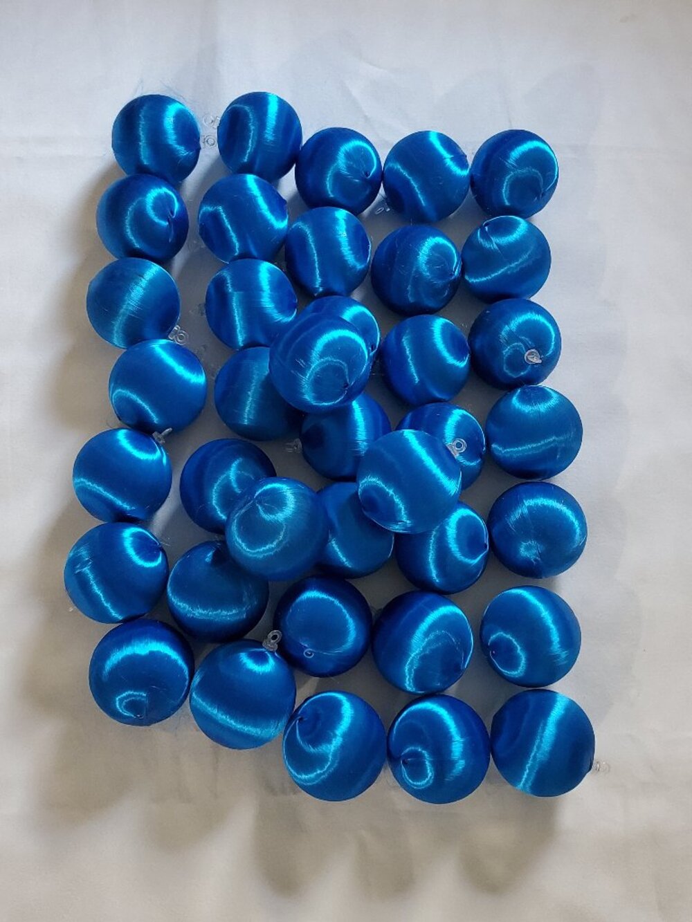 Vintage Blue satin thread-wrapped Christmas ball ornaments Lot of 38